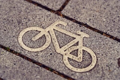 bicycle-path-3444914_640