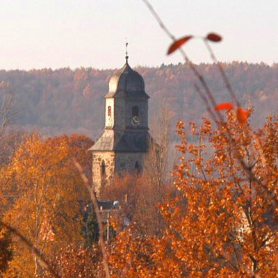 Panorama Obervellmar im Herbst mit Kirche