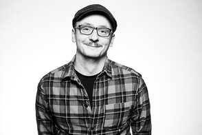 2026-03-13 20 Uhr Piazza StefanDanziger4_©Frank Eidel_Ret_klein 2026-03-13 20 Uhr Piazza StefanDanziger4_©Frank Eidel_Ret_klein